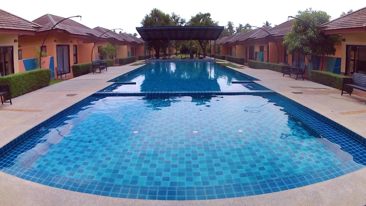Green Adamas Resort צ'ומפון מראה חיצוני תמונה
